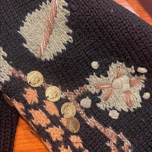 Carole Little M/L Black Wool Hand Knit Sweater Floral Coin Vintage 80s - Picture 6 of 8